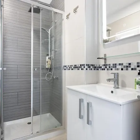 Home2book Sea Front Teresitas 1 Апартаменты *