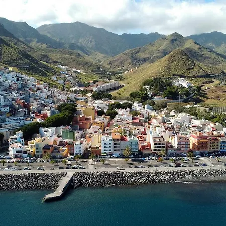 Home2book Sea Front Teresitas 1 Apartamento *